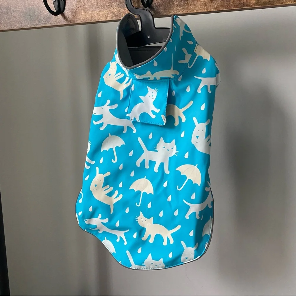 Hotel Doggy Cats & Dogs Color Change Raincoat wind resistant in blue size S NEW